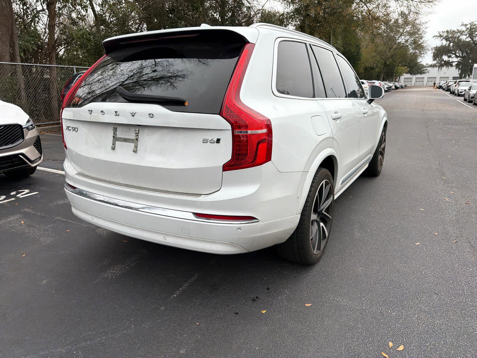 Certified 2023 Volvo XC90 B6 Plus w/ Protection Package Premier image 13