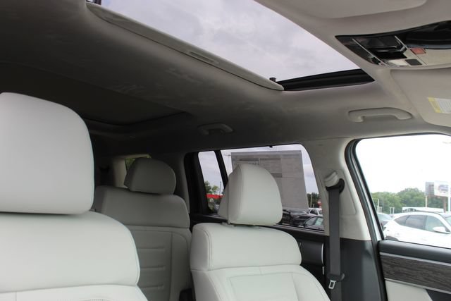 New 2026 Hyundai Santa Fe Calligraphy AWD/4WD image 32