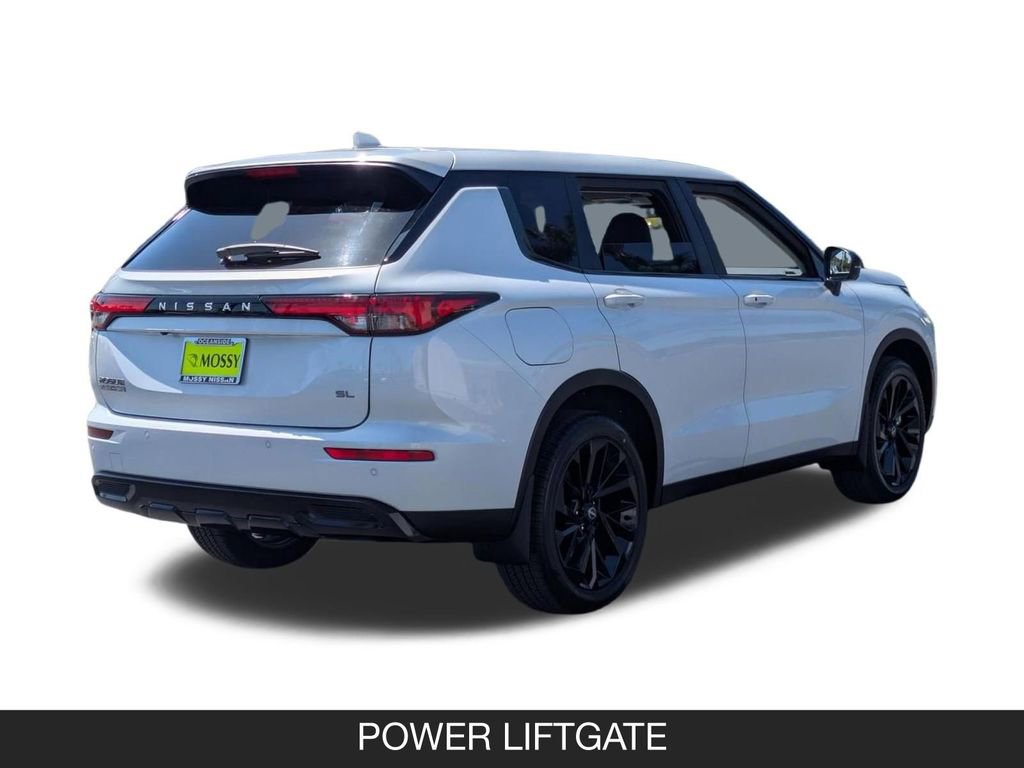 New 2026 Nissan Rogue SL AWD/4WD image 9