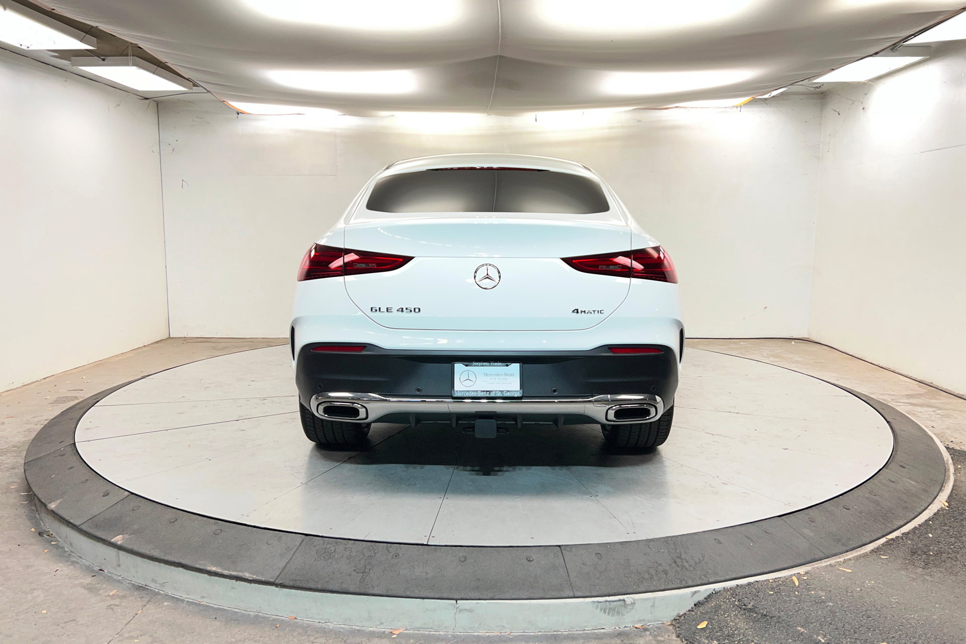 New 2026 Mercedes-Benz GLE 450 4MATIC Coupe image 4