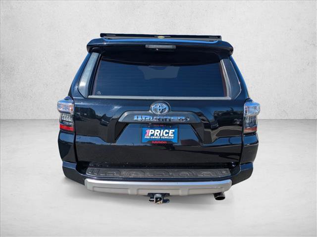 Used 2018 Toyota 4Runner TRD Off-Road image 7
