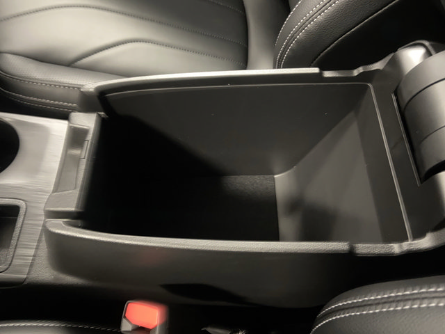 New 2025 Ford Escape SE w/ PHEV Premium Package FWD image 21