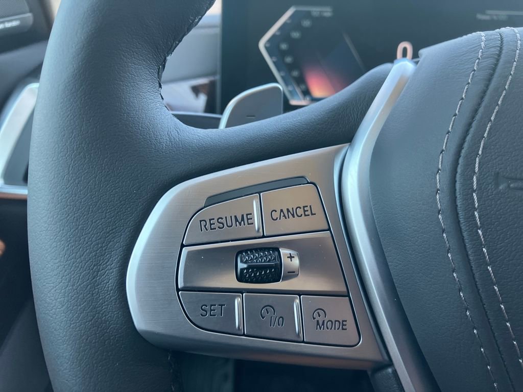 Used 2026 BMW X7 xDrive40i image 22