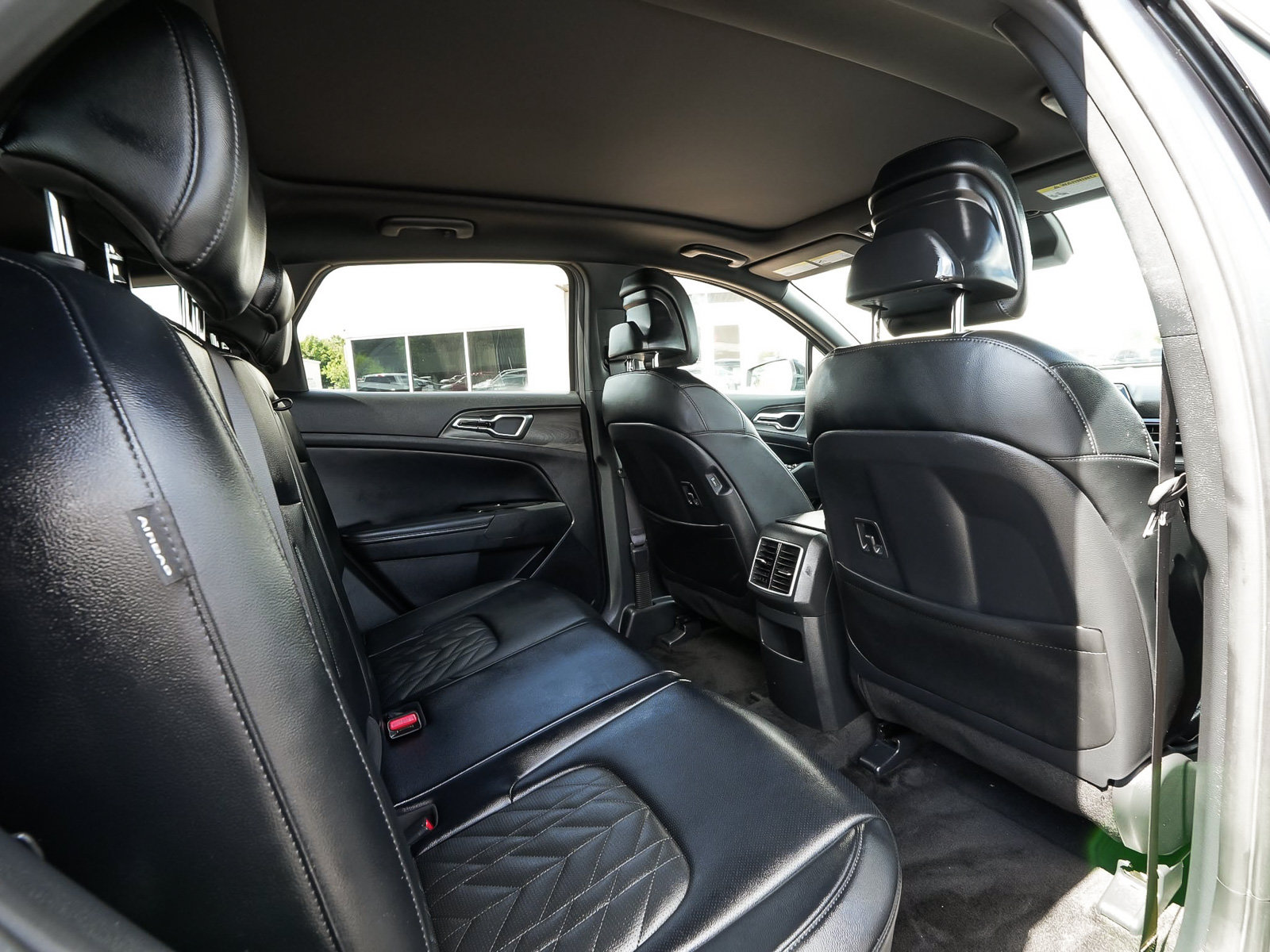 Used 2025 Kia Sportage X-Line AWD/4WD image 41