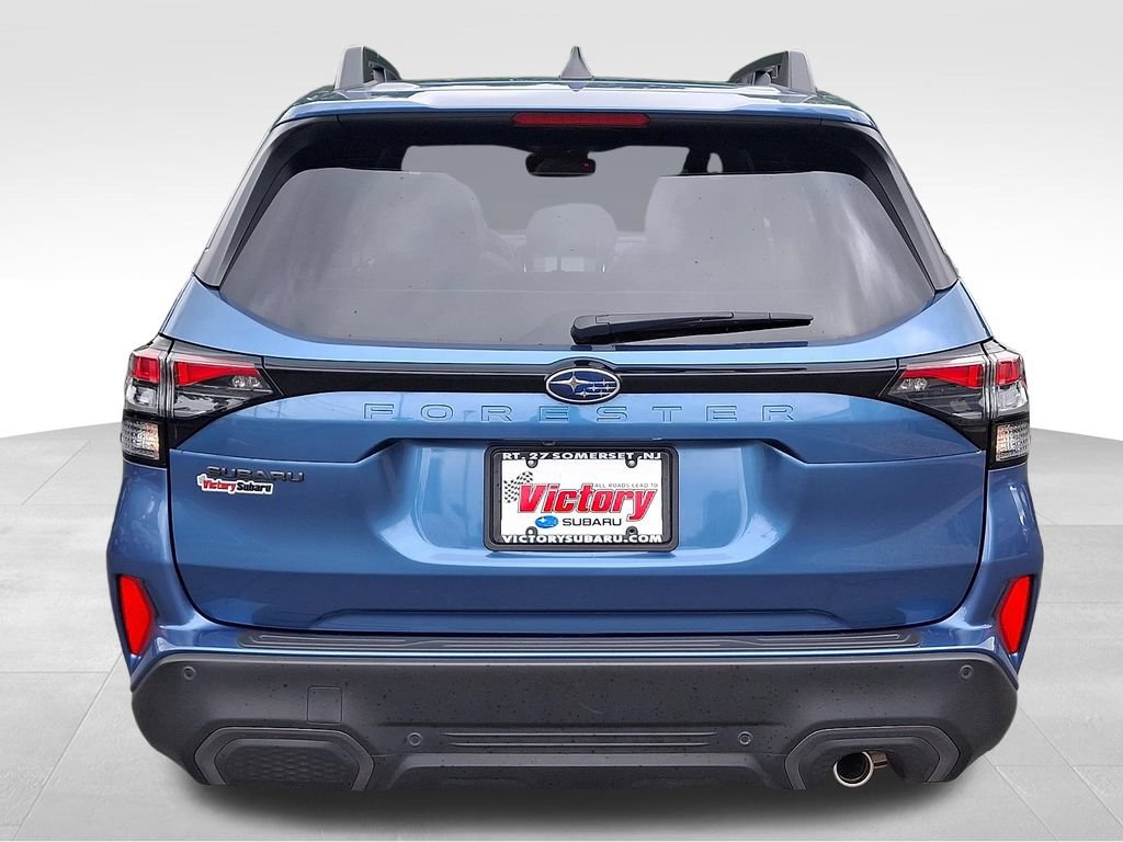Certified 2025 Subaru Forester Limited AWD/4WD image 5