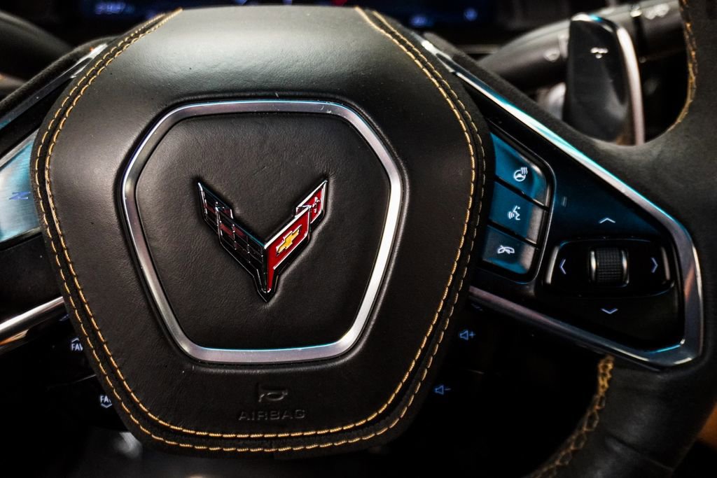 Used 2020 Chevrolet Corvette Stingray Premium Cpe w/ 3LT Preferred Equipment Group image 12