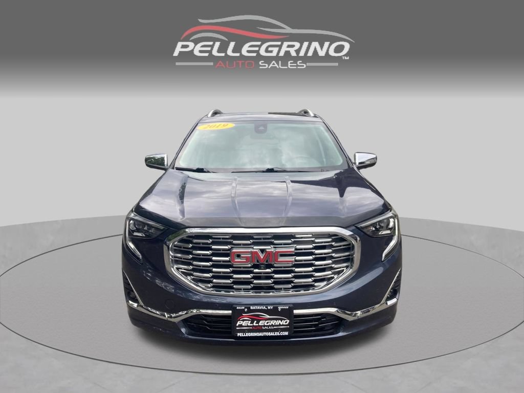 Used 2019 GMC Terrain Denali w/ Advanced Safety Package AWD/4WD image 10