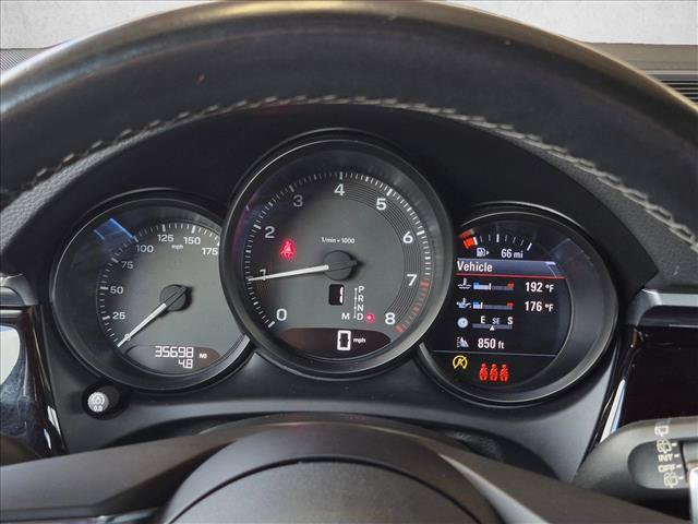 Used 2022 Porsche Macan AWD/4WD image 11