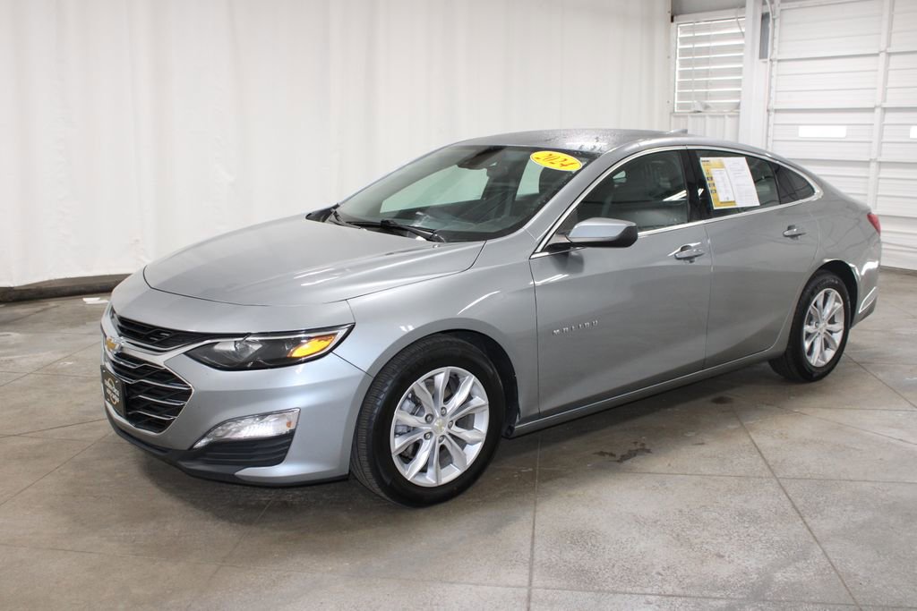 Used 2024 Chevrolet Malibu LT image 4