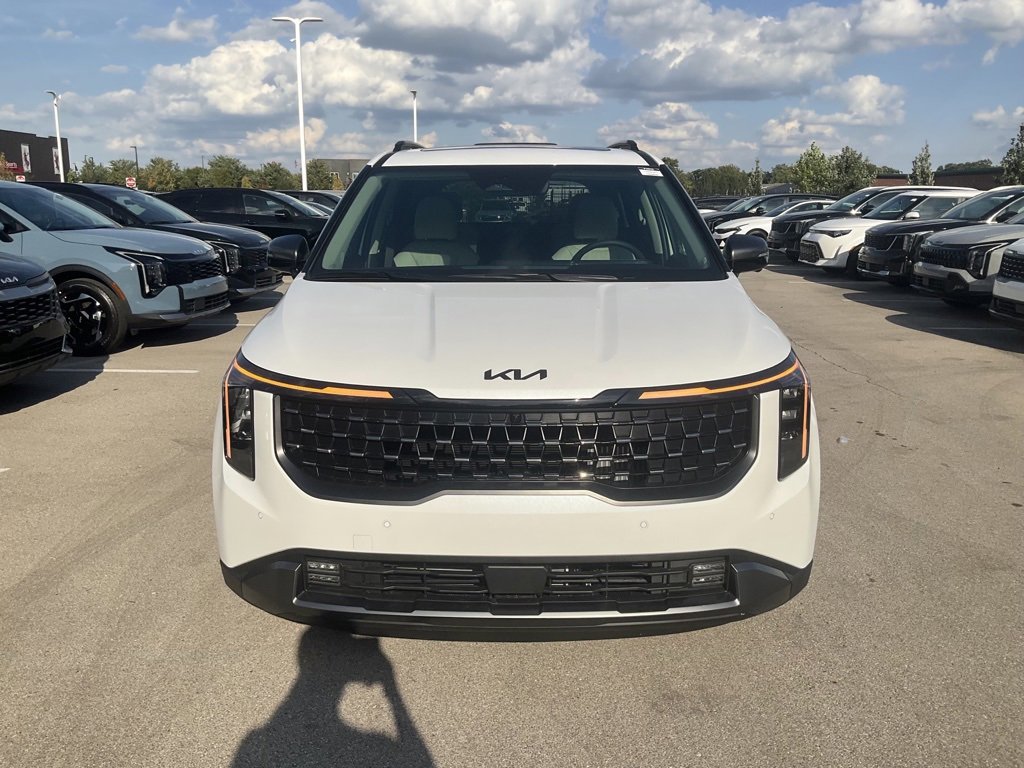 New 2026 Kia Carnival SX w/ SX Dark Edition Package image 2