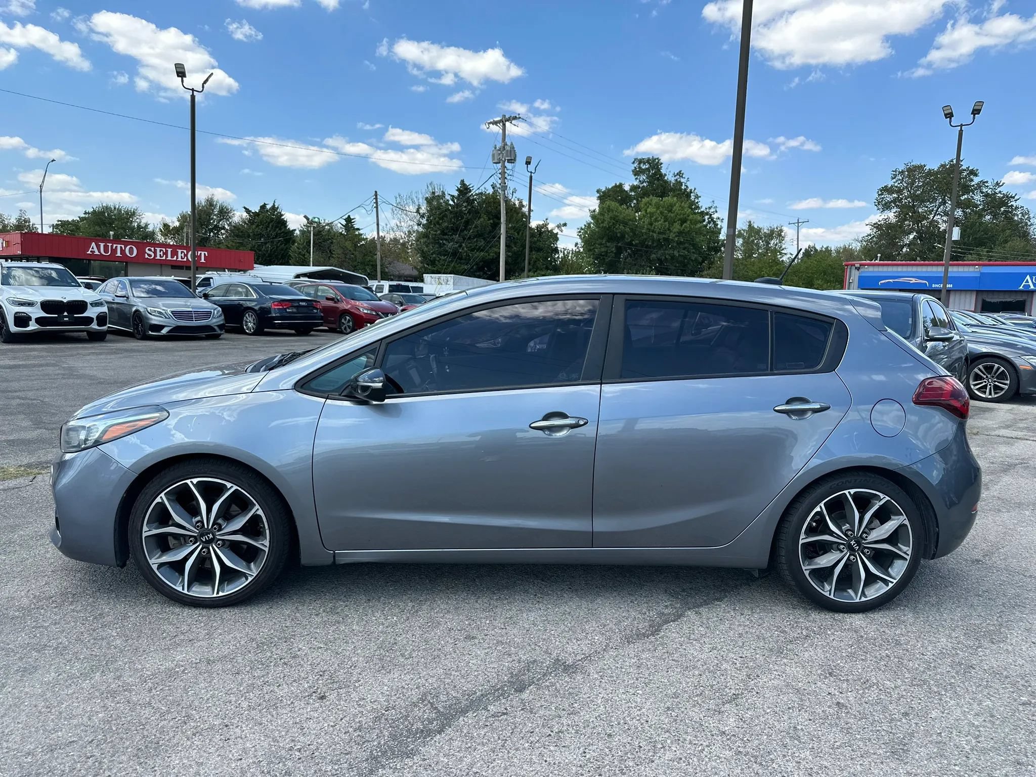 Used 2017 Kia Forte SX w/ SX Premium Tech Package FWD image 34