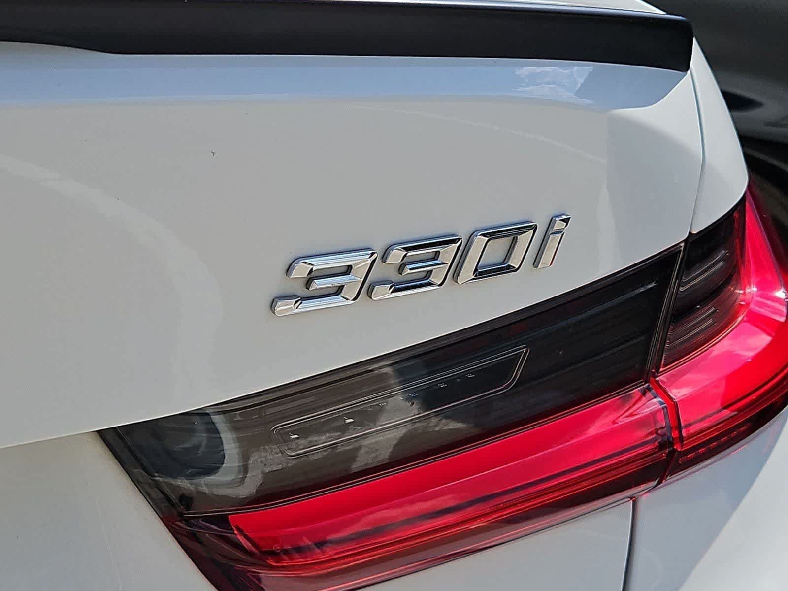 Used 2019 BMW 330i Sedan w/ Premium Package RWD image 11