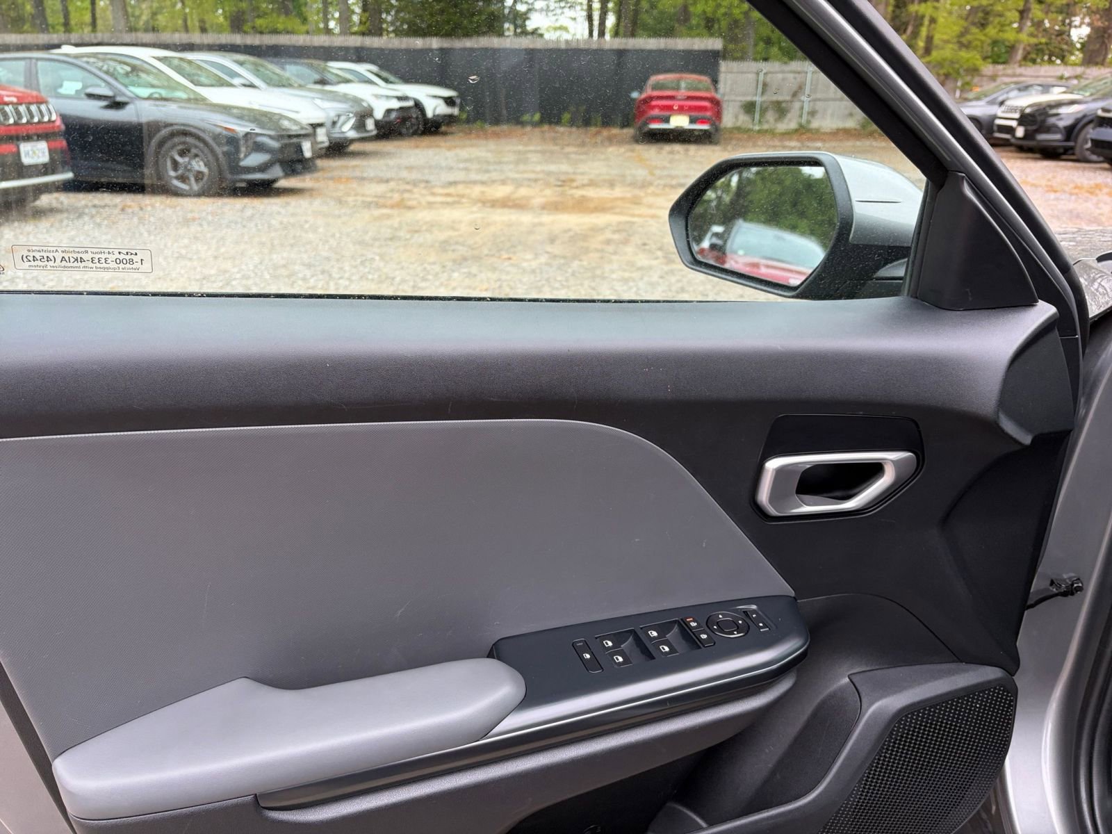 Used 2025 Kia K4 FWD image 18