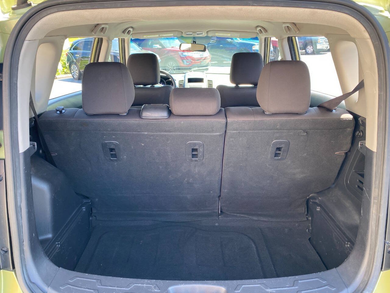 Used 2012 Kia Soul FWD image 20
