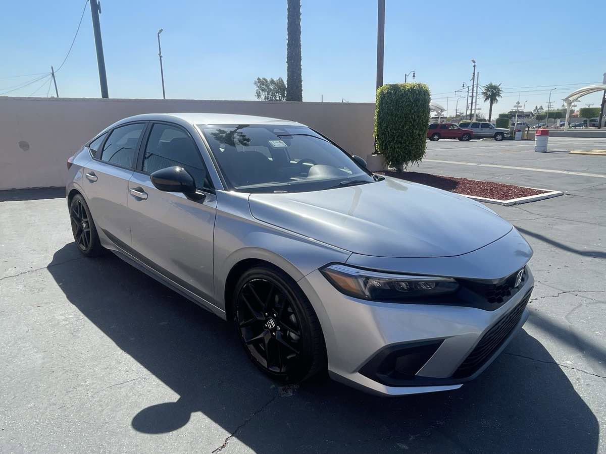 Used 2024 Honda Civic Sport image 8