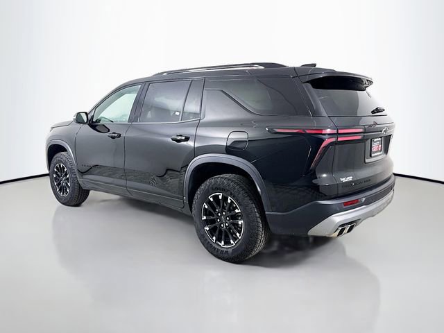 Used 2025 Chevrolet Traverse Z71 image 7