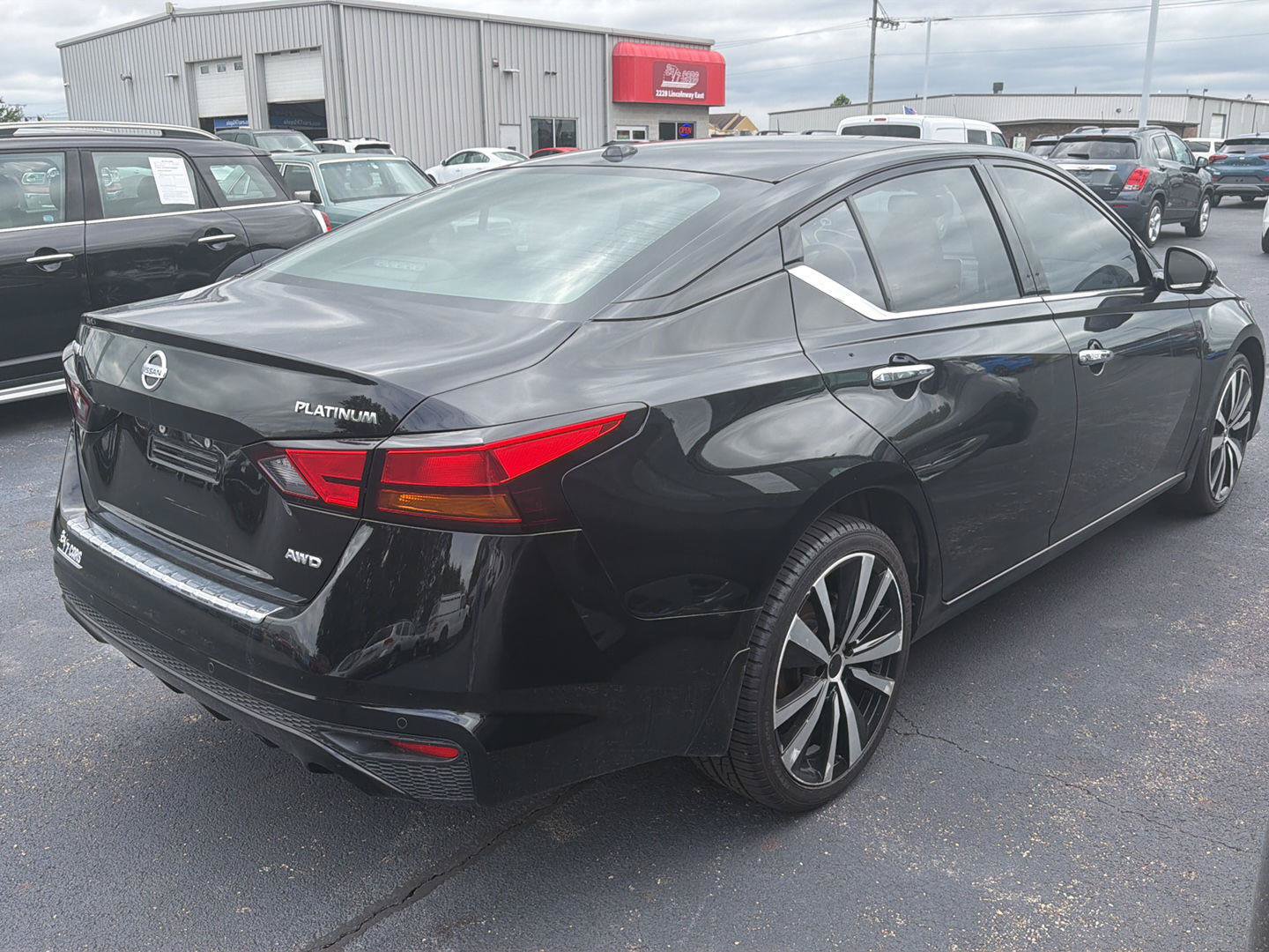 Used 2019 Nissan Altima 2.5 Platinum AWD/4WD image 21