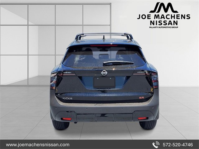 New 2026 Nissan Kicks SR image 5
