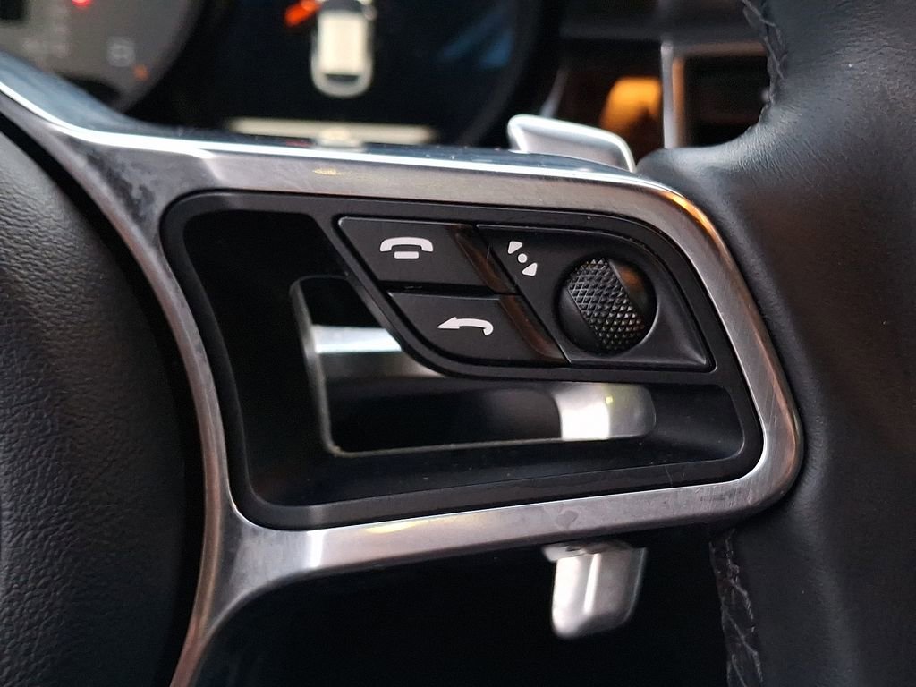 Used 2016 Porsche Macan S AWD/4WD image 18