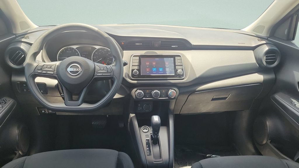 Used 2023 Nissan Kicks S FWD image 10