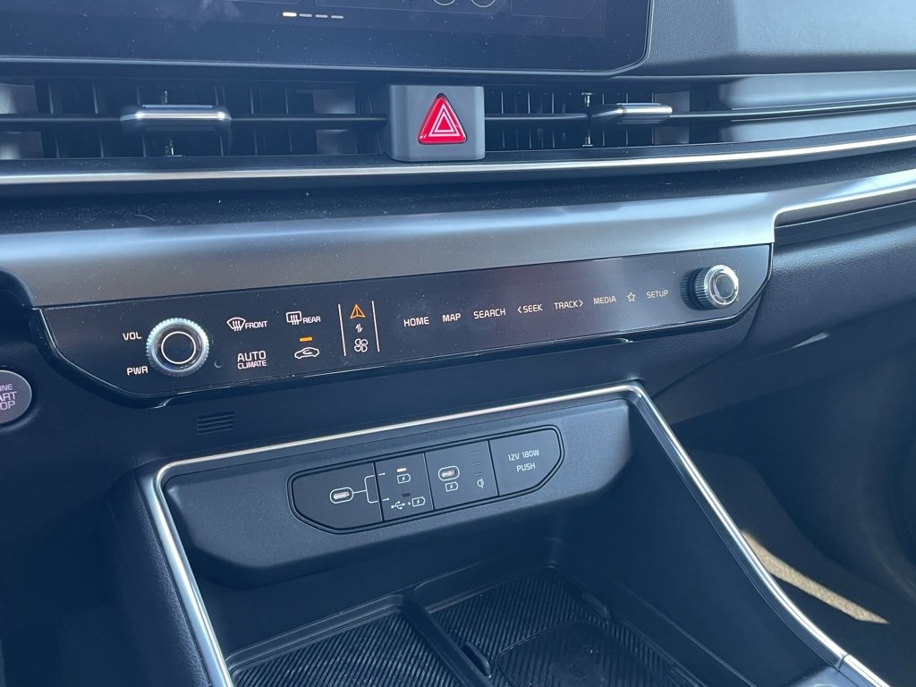 New 2026 Kia Carnival SX Prestige image 17