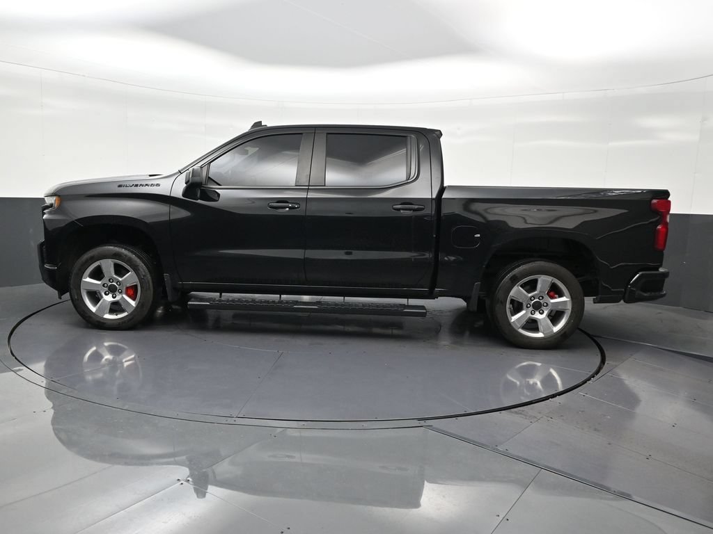 Used 2021 Chevrolet Silverado 1500 RST w/ Convenience Package II RWD image 2