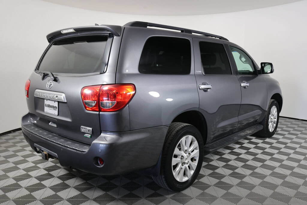 Used 2015 Toyota Sequoia Platinum AWD/4WD image 2