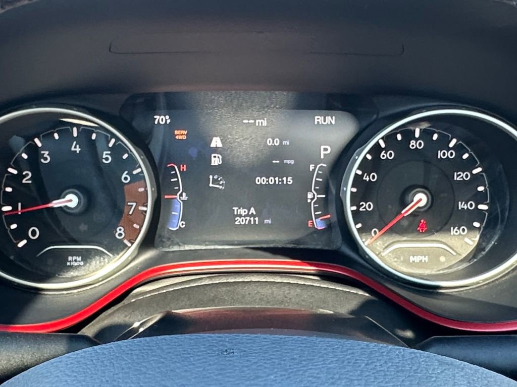 Used 2018 Jeep Compass Trailhawk w/ Leather Interior Group AWD/4WD image 13