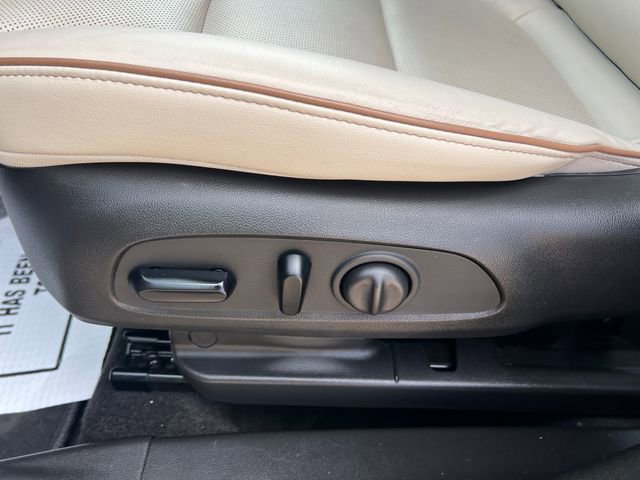 Certified 2024 Buick Encore GX Avenir w/ Avenir Convenience Package AWD/4WD image 13