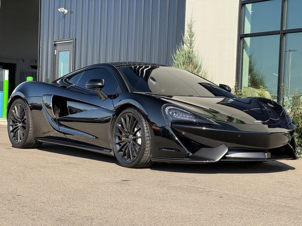 Used 2017 McLaren 570S image 5