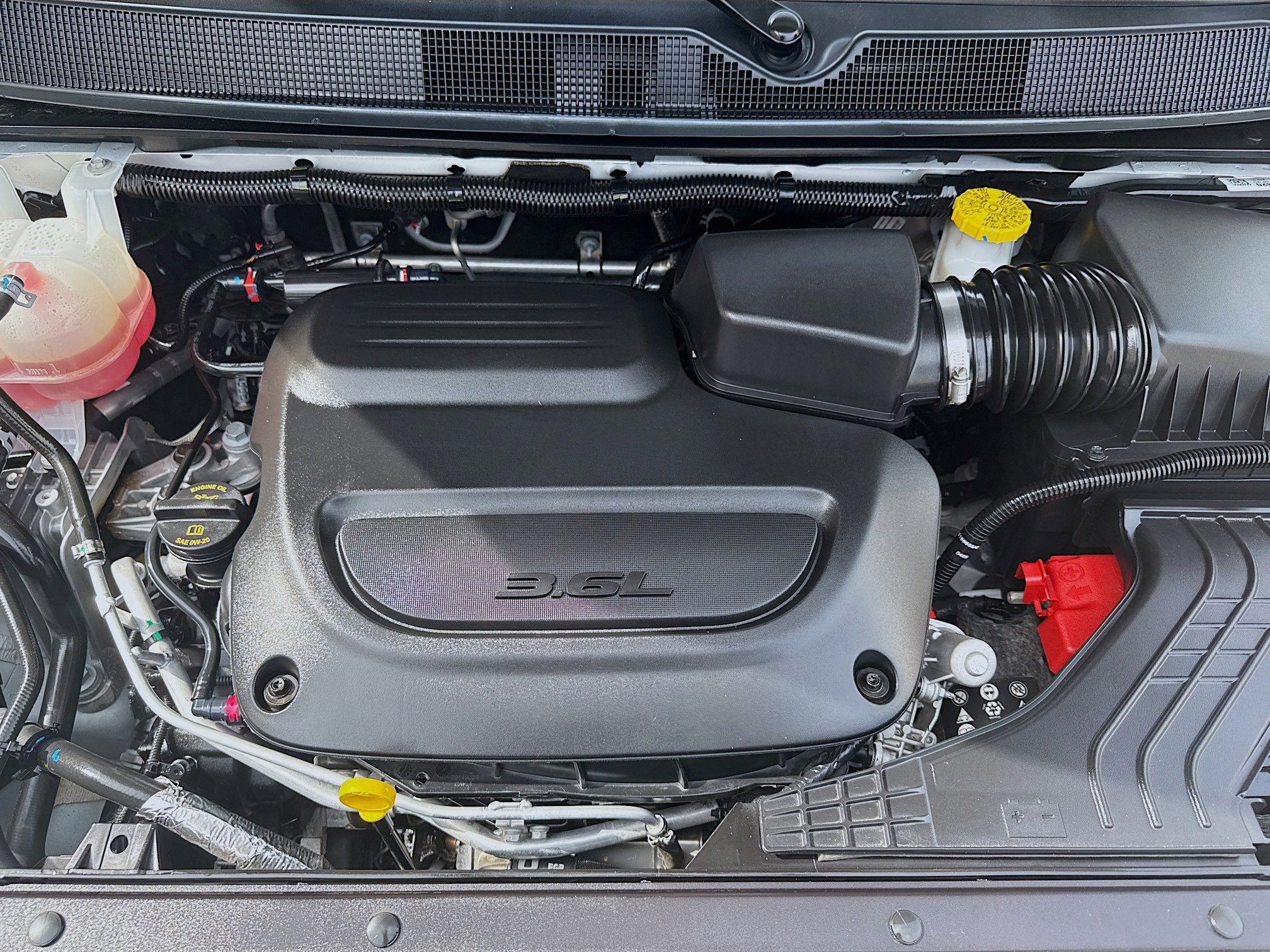 Used 2025 Chrysler Pacifica Select FWD image 34