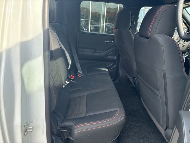 Used 2022 Nissan Frontier Pro-X w/ Technology Package image 9