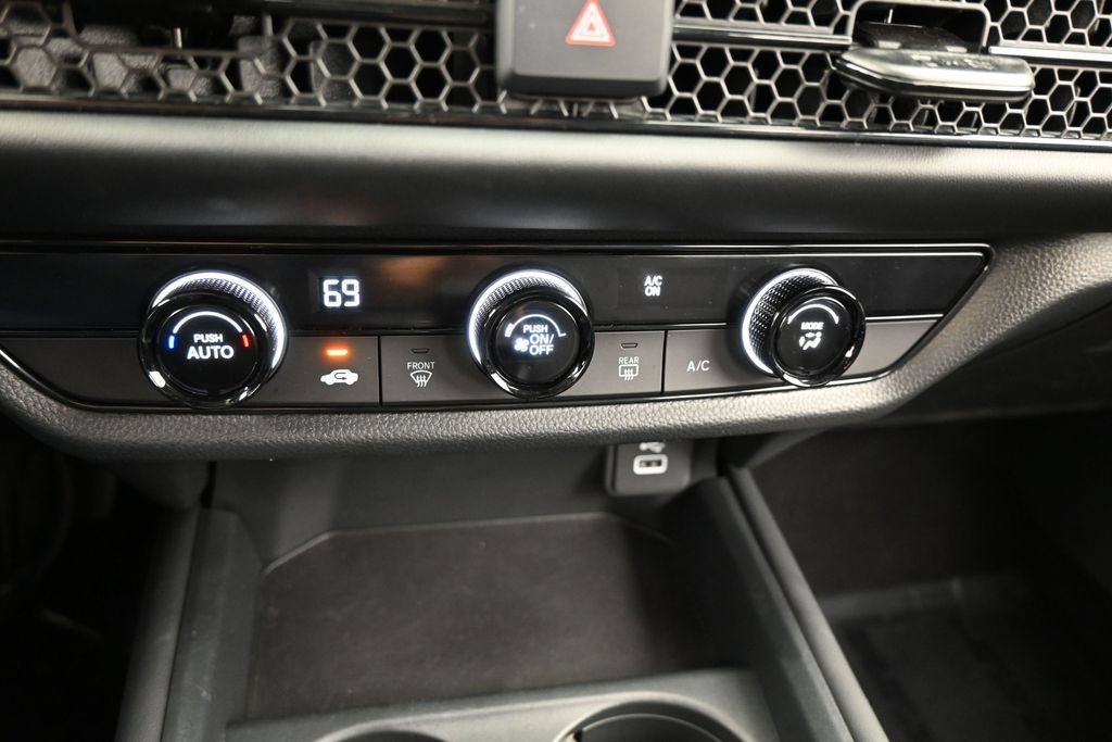 Used 2025 Honda HR-V LX image 23