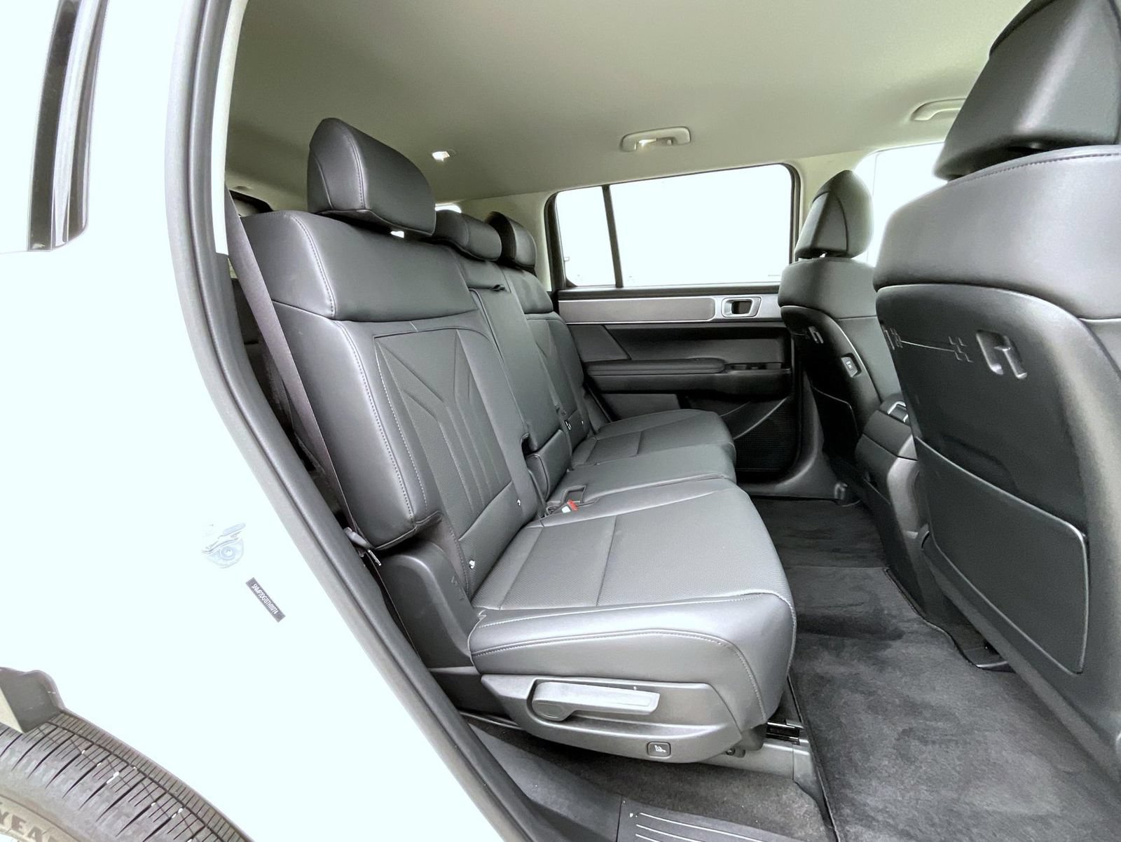 Certified 2026 Hyundai Santa Fe SEL AWD/4WD image 19