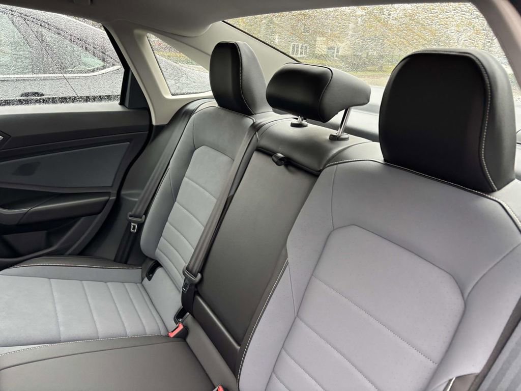 New 2026 Volkswagen Jetta SE image 27