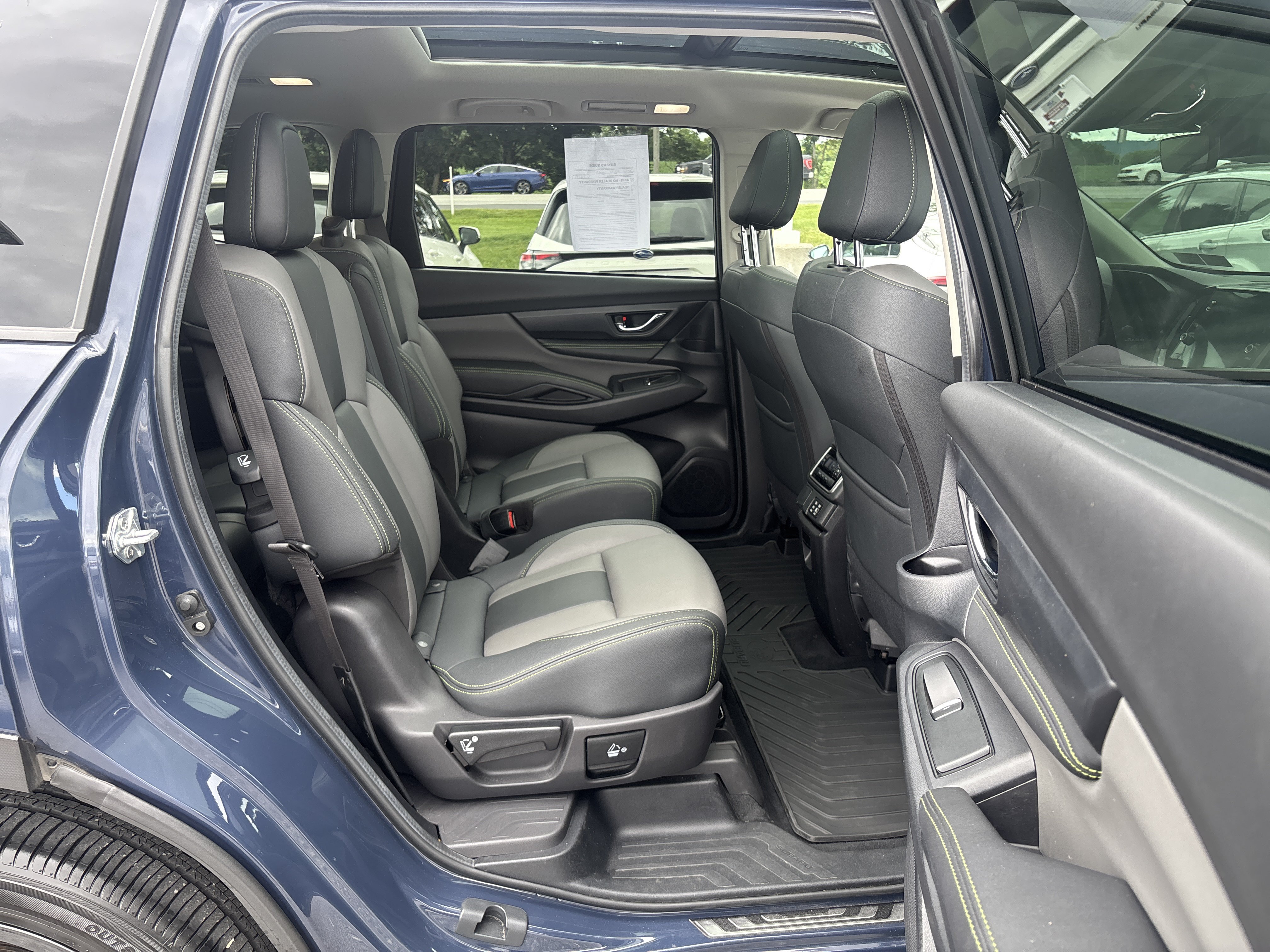 Used 2025 Subaru Ascent Onyx Edition AWD/4WD image 26