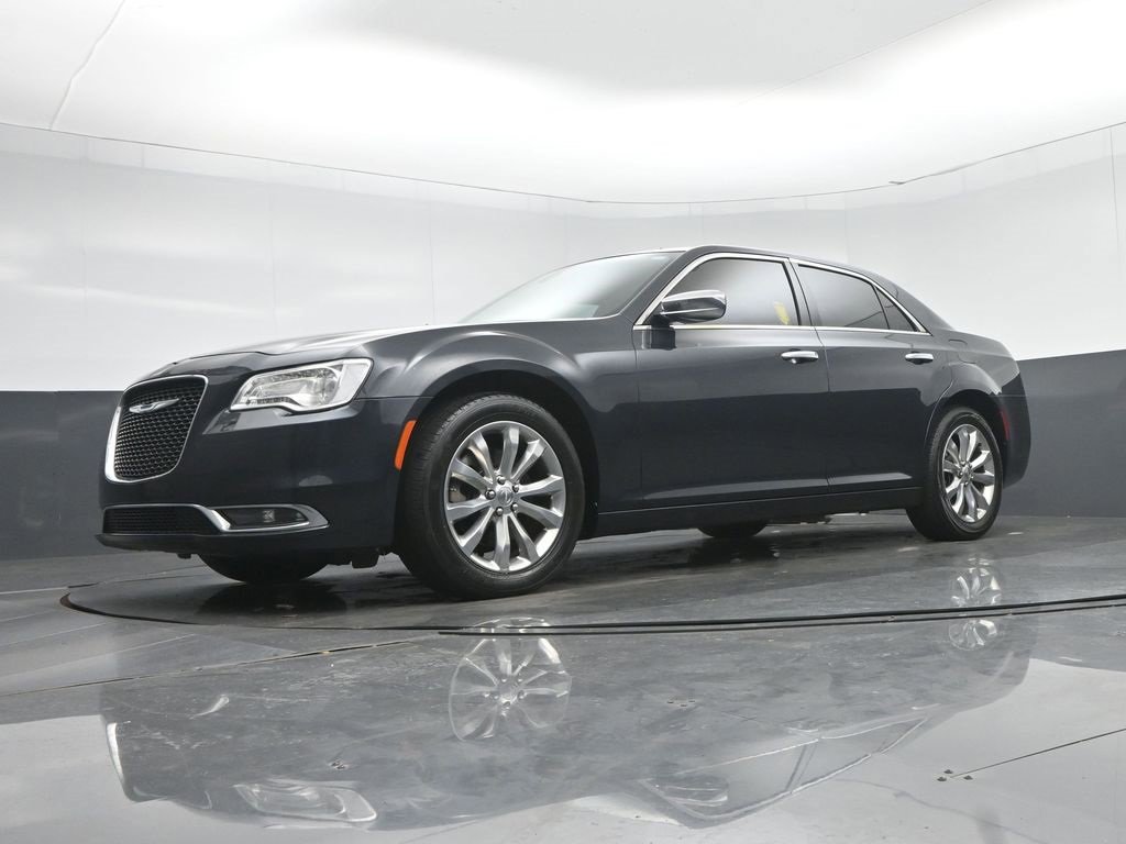 Used 2018 Chrysler 300 Limited image 49
