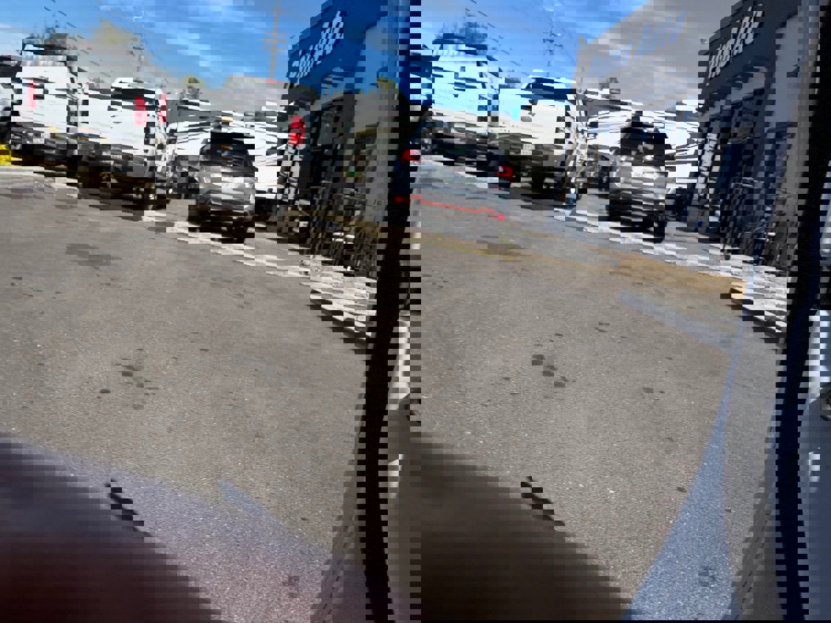 Used 2012 Toyota Camry XLE w/ Leather Pkg image 21