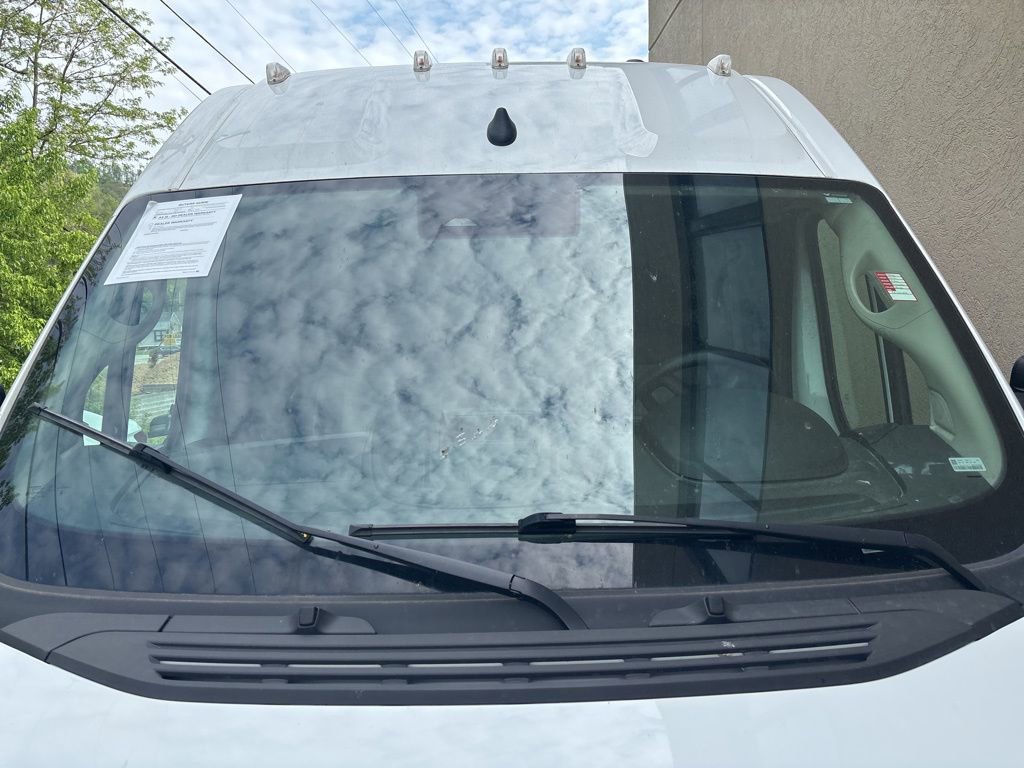 Used 2024 RAM ProMaster 2500 w/ Convenience Group image 16