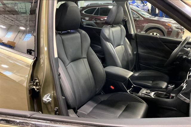 Used 2023 Subaru Forester Touring AWD/4WD image 7