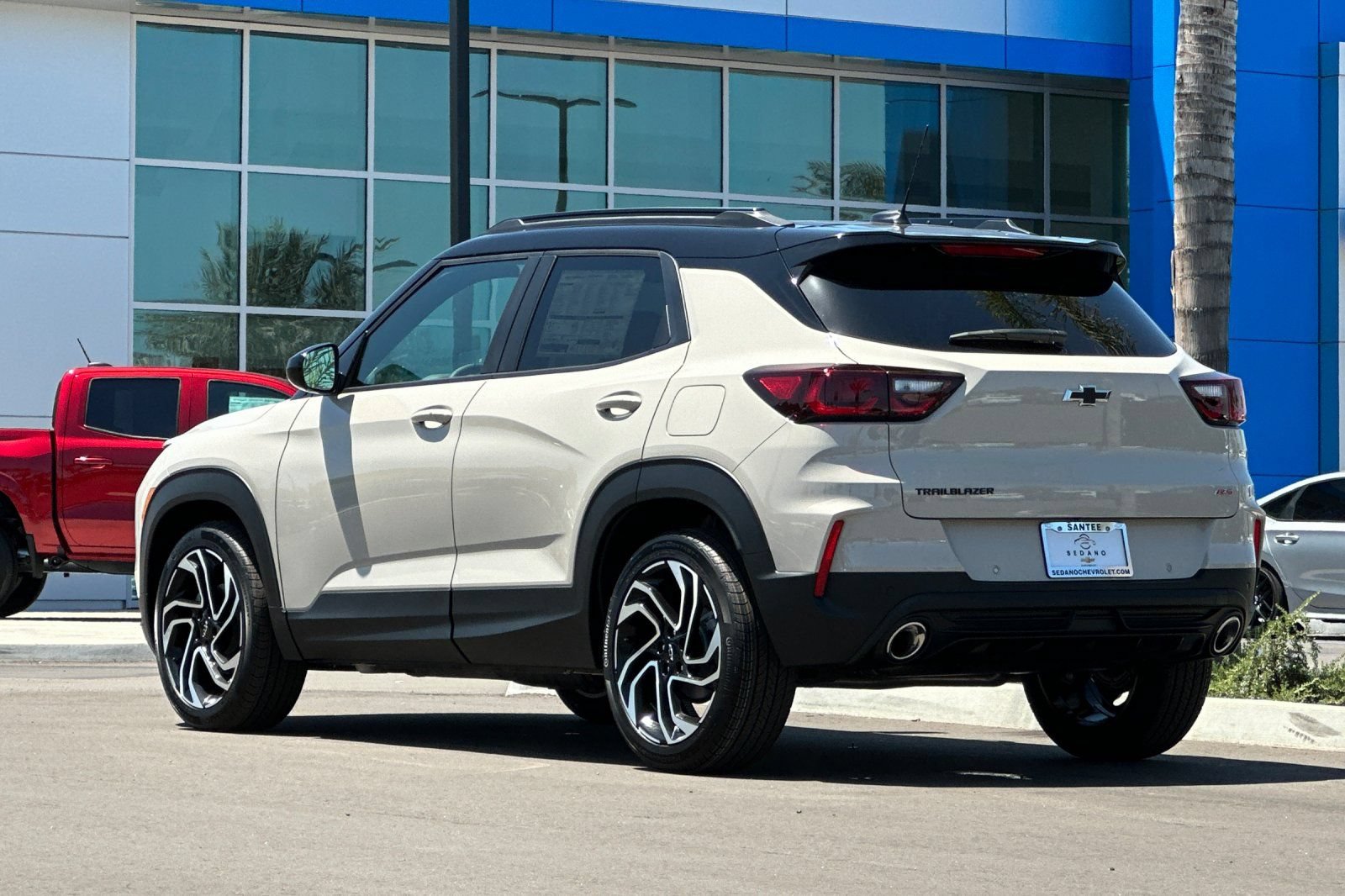 New 2026 Chevrolet TrailBlazer RS w/ Convenience Package FWD image 6