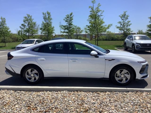 Certified 2026 Hyundai Sonata SE FWD image 5