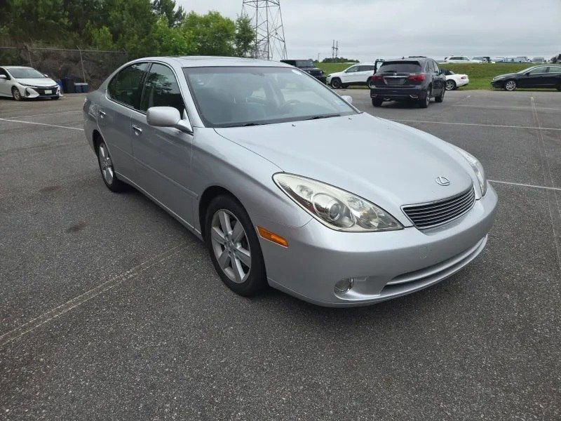 Used 2005 Lexus ES 330 FWD image 4