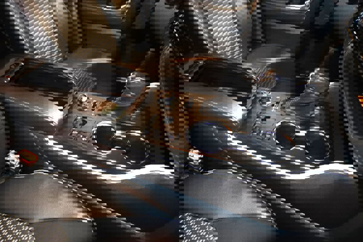 Used 2023 Toyota Highlander L image 58