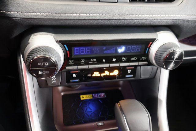 New 2025 Toyota RAV4 Limited image 18