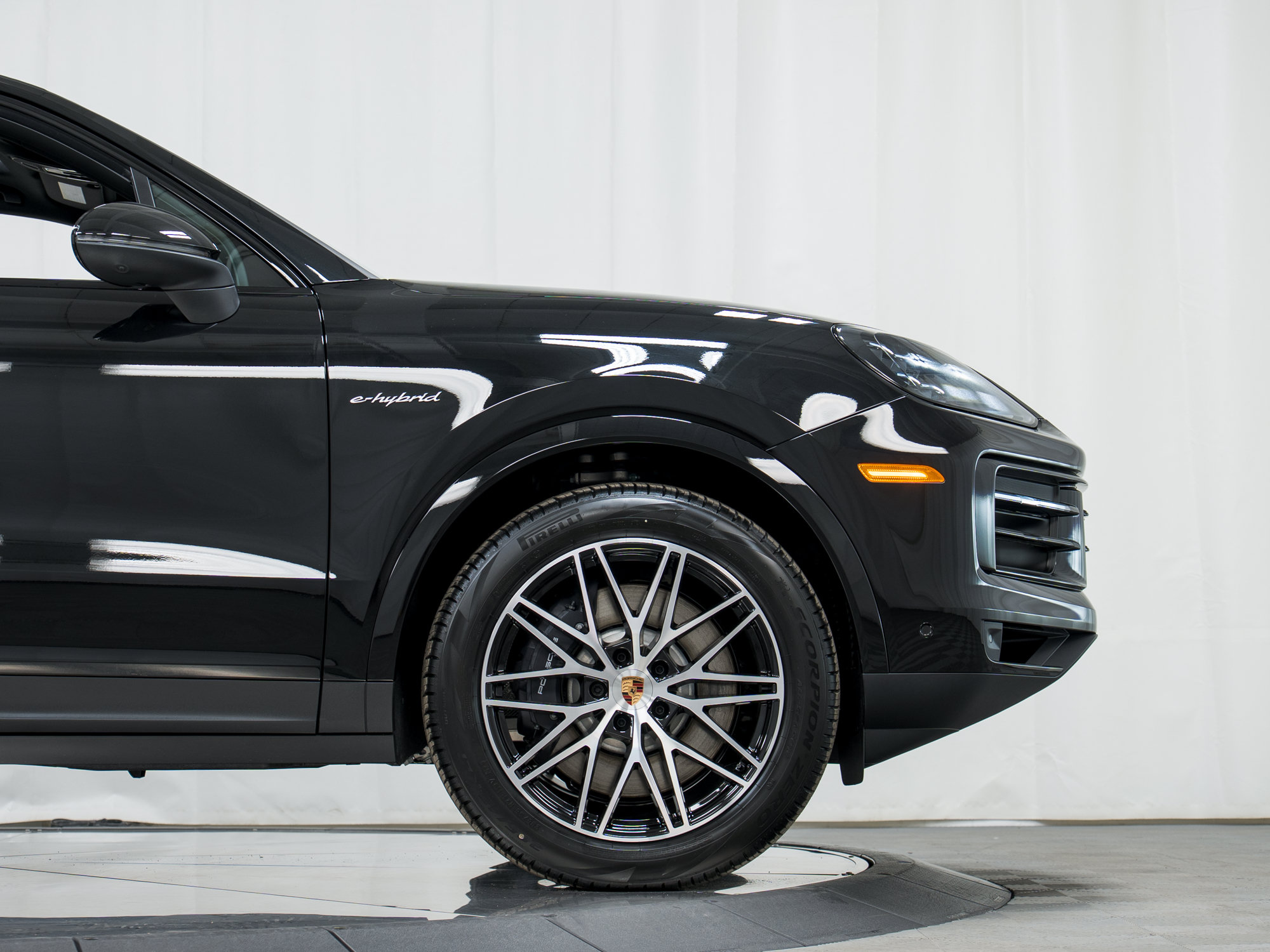 New 2026 Porsche Cayenne S AWD/4WD image 11