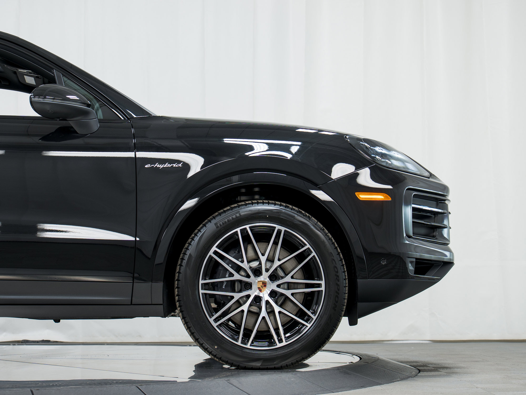 New 2026 Porsche Cayenne E-Hybrid image 11