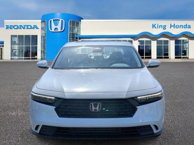 Used 2024 Honda Accord EX image 2