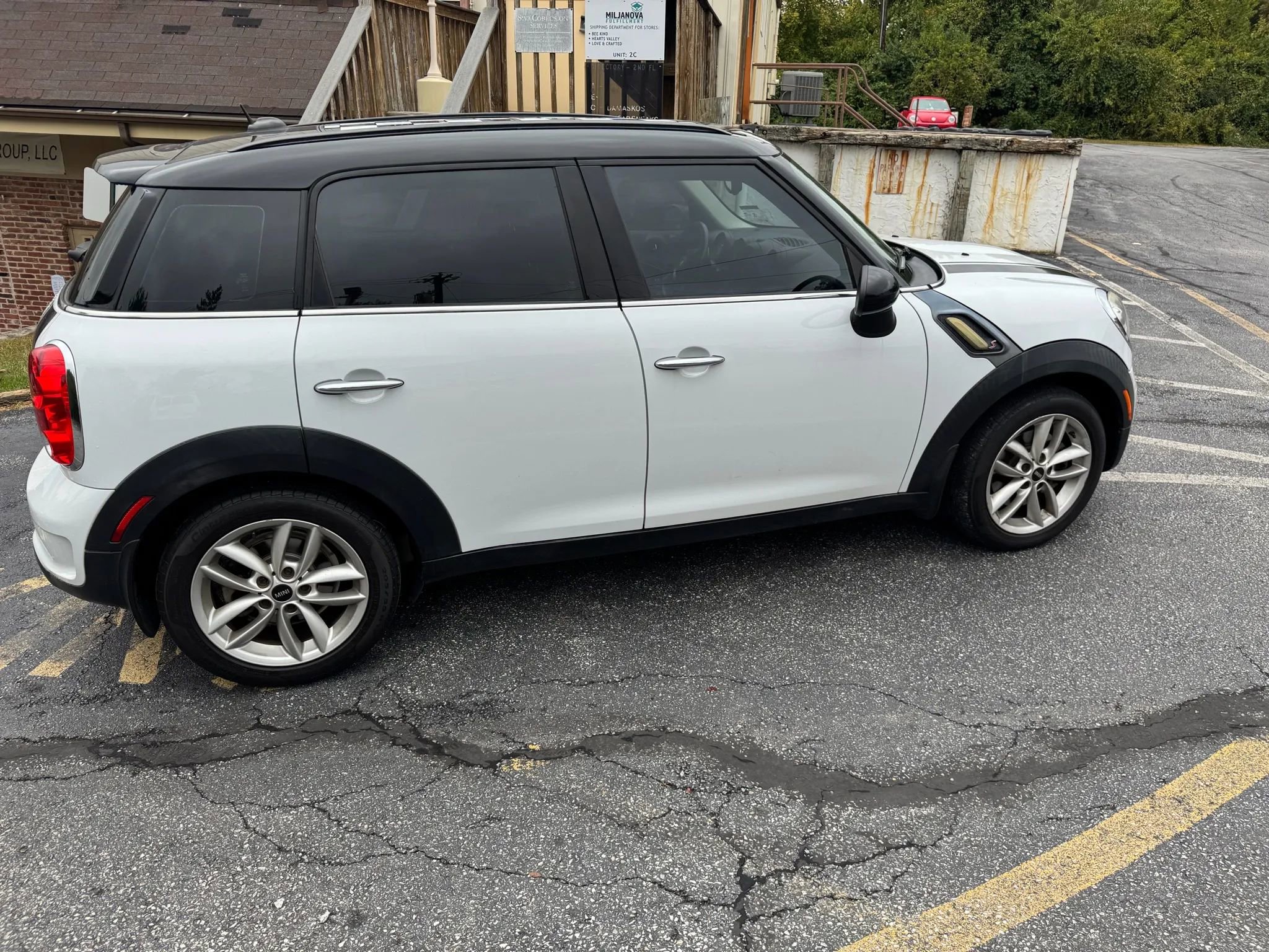 Used 2014 MINI Cooper Countryman S image 18