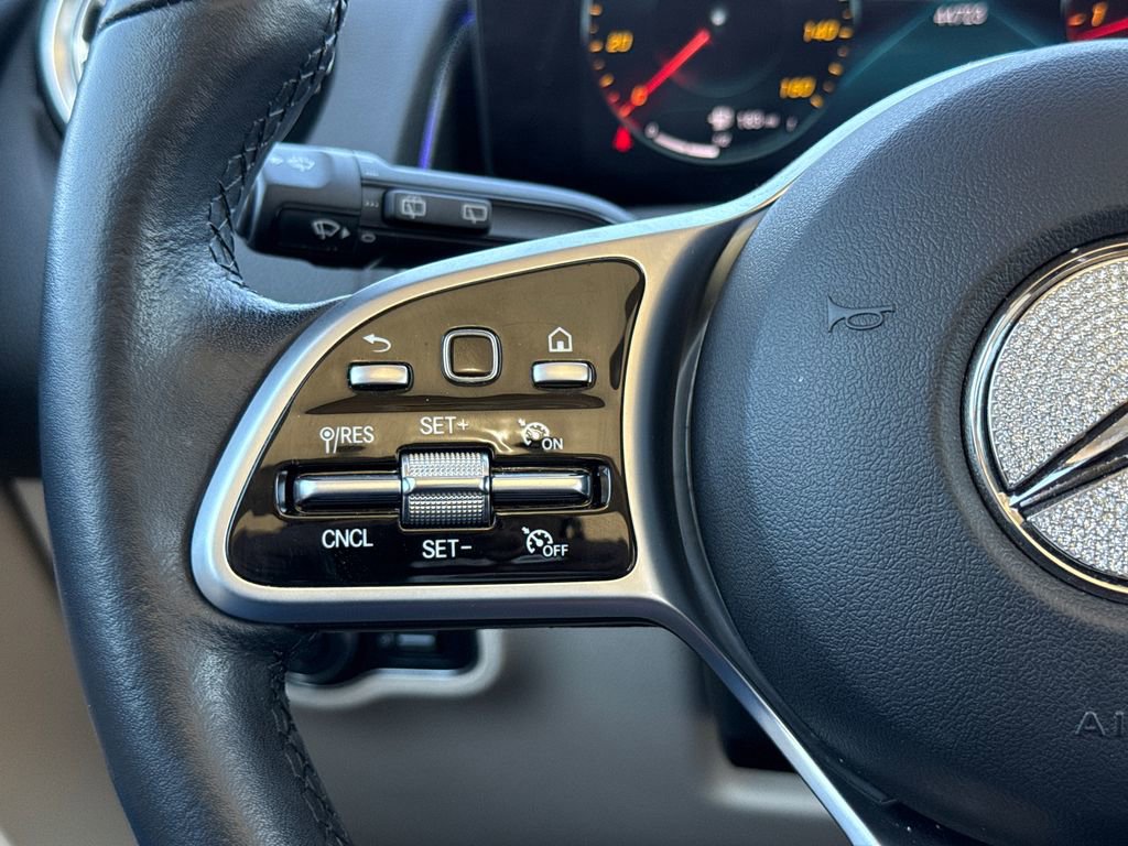 Used 2022 Mercedes-Benz GLB 250 image 29